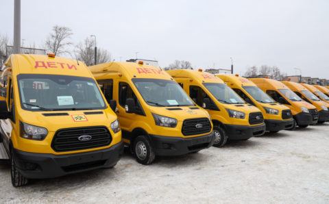 В Пензенской области муниципалитетам вручили 34 школьных автобуса