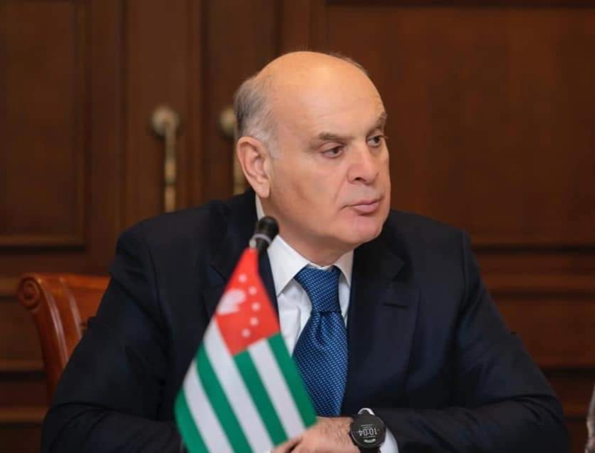 Президент Абхазии подхватил коронавирус