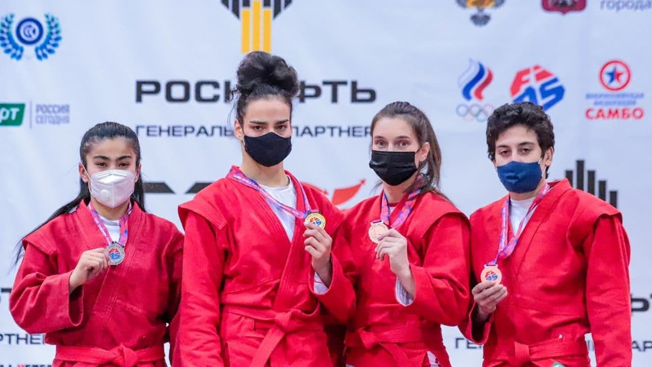 Самбистка из Подмосковья Карина Черевань завоевала Кубок мира по самбо