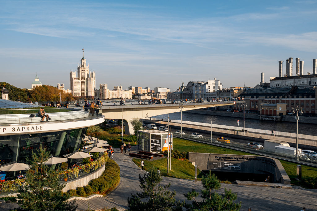В парке «Зарядье» запустили новогоднюю музыкальную карту