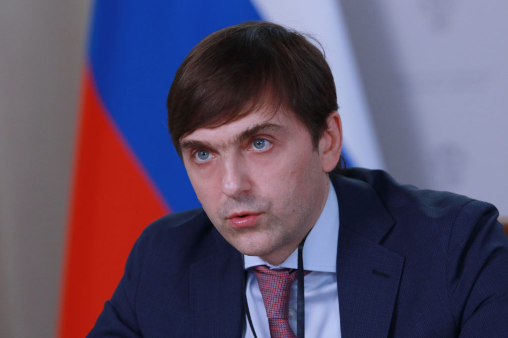 В российских школах появится новая должность