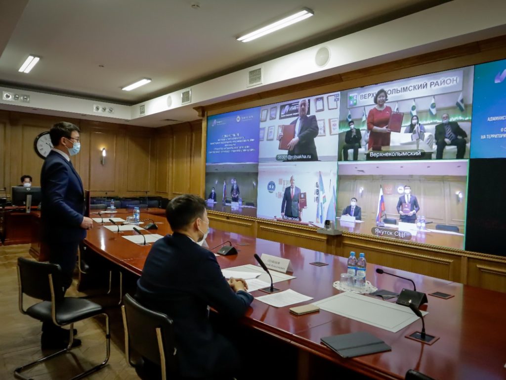 В якутское село Оймякон начали проводить скоростной интернет