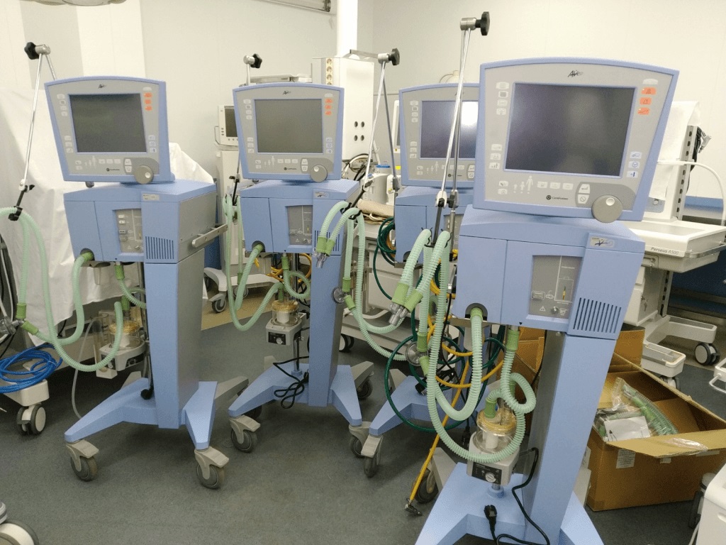Все больницы Башкирии обеспечили аппаратами ИВЛ