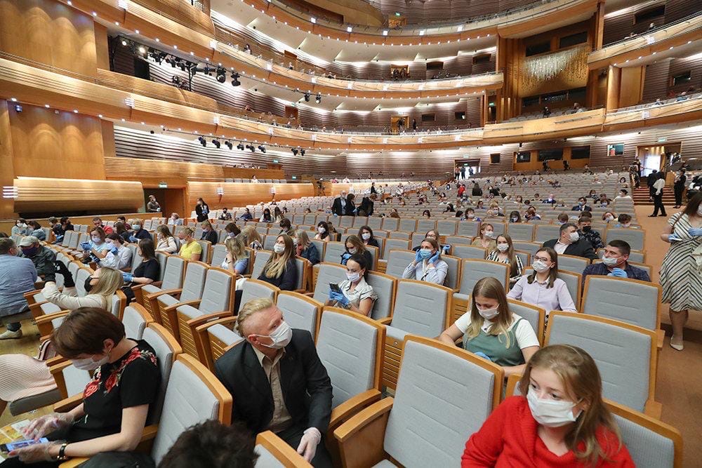 Организаторы концертов в Петербурге теперь обязаны сообщать о числе зрителей 