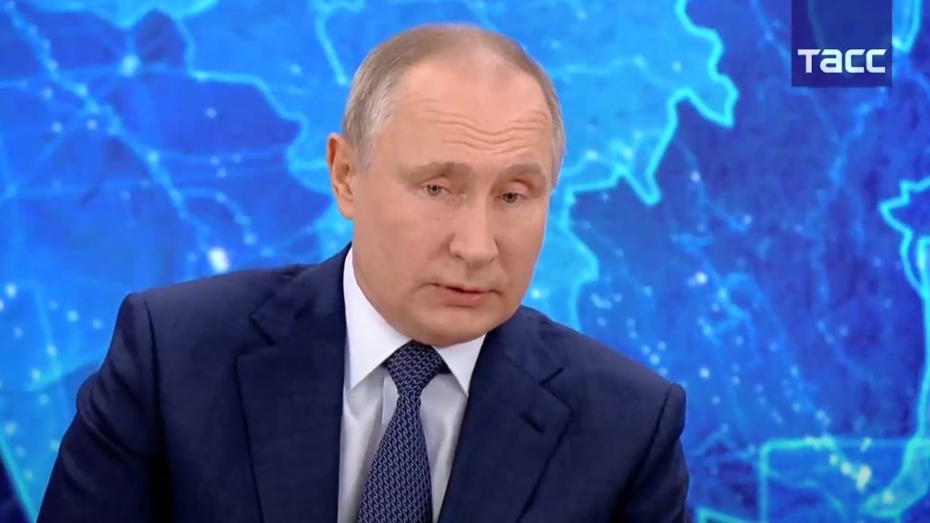 Путин: в 2020 году экономика РФ оказалась крепче, чем у США и Европы