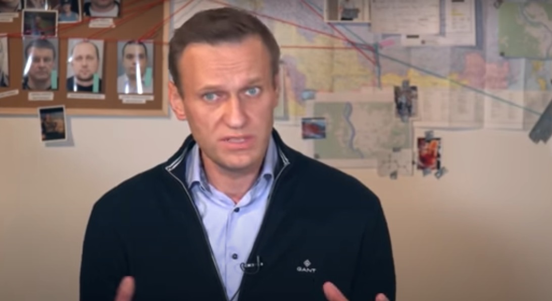 СК: Навального обвиняют в хищении 356 млн рублей пожертвований его фондам
