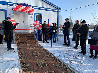 В Оренбургской области открыли три фельдшерско-акушерских пункта