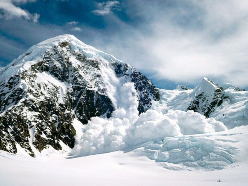 МЧС предупредило о лавиноопасности в горах Кабардино-Балкарии