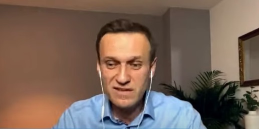На фоне протестов в США команда Навального поддерживает демократов
