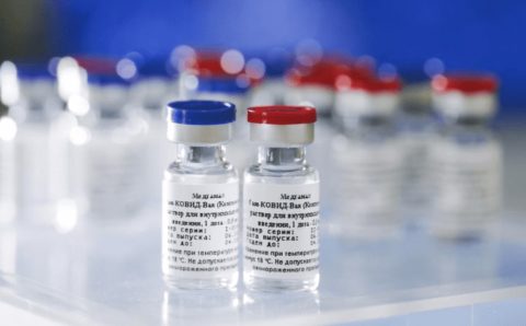 Российскую вакцину «Спутник V» зарегистрировали в Словакии