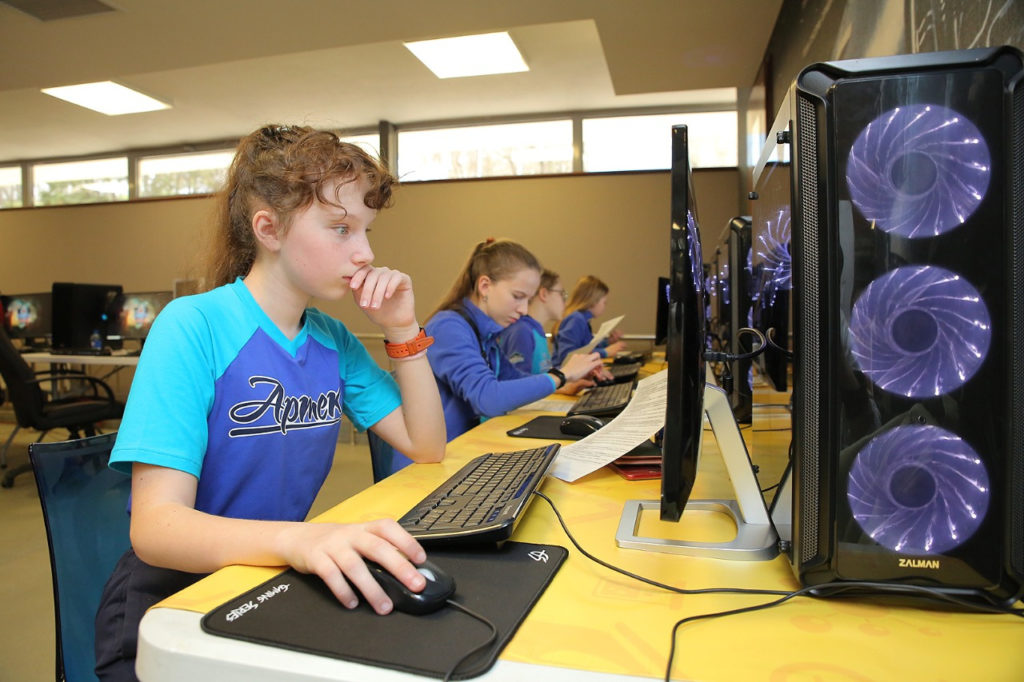 В «Артеке» прошел первый чемпионат по киберспорту