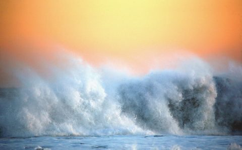 У берегов Камчатки ожидаются тринадцатиметровые волны