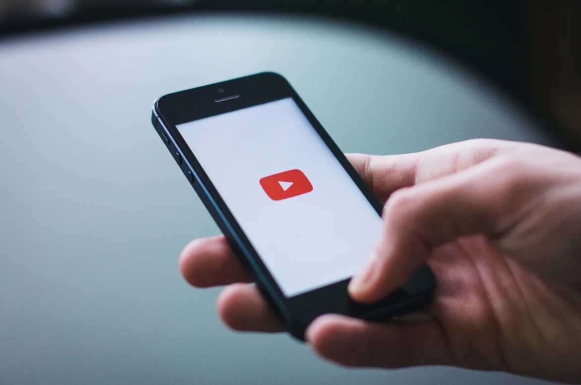 YouTube отключил монетизацию российским блогерам