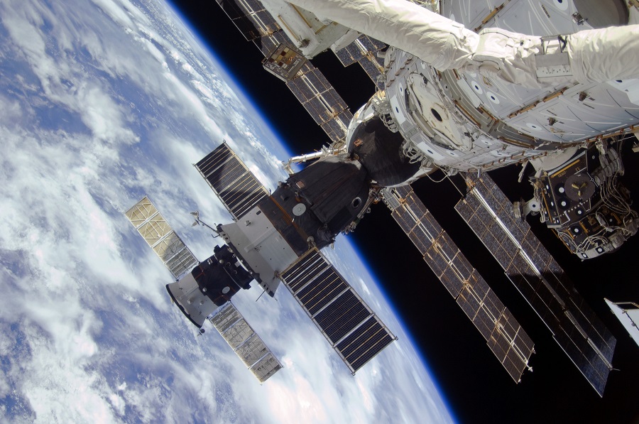 Экипаж МКС дополнительно выйдет в открытый космос