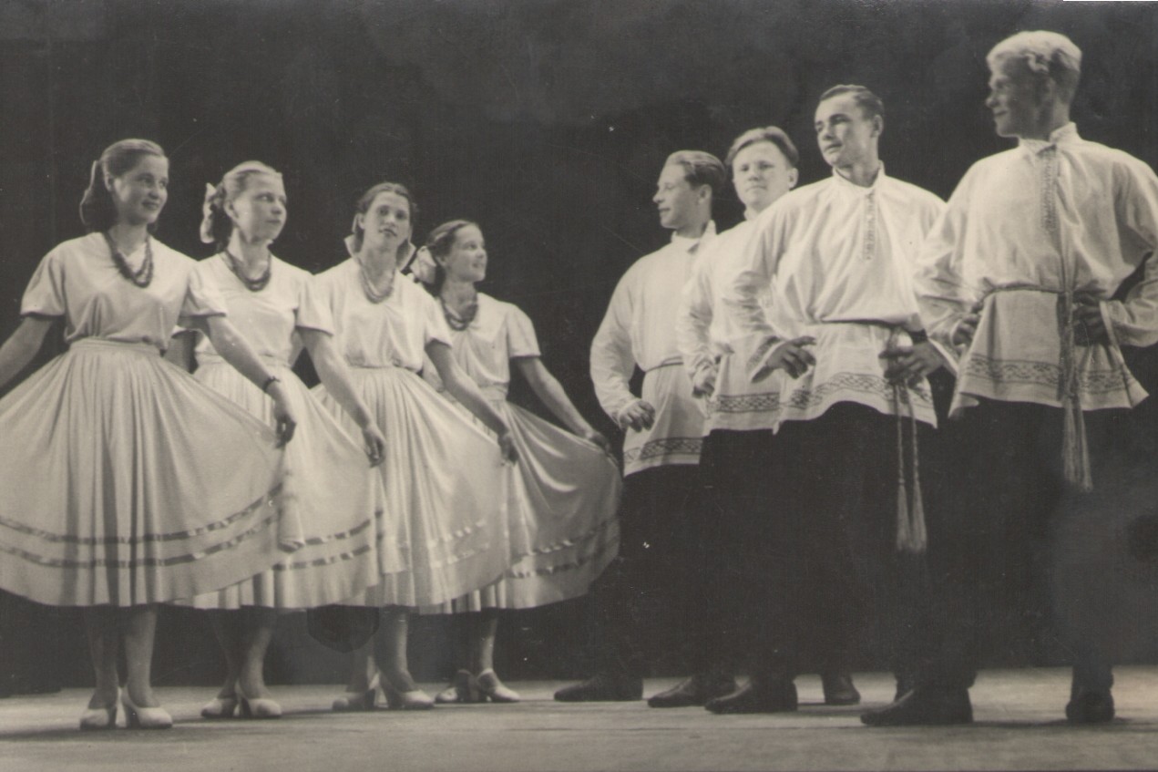Белорусский танец. 60-е. Архив ДК им. Ленина