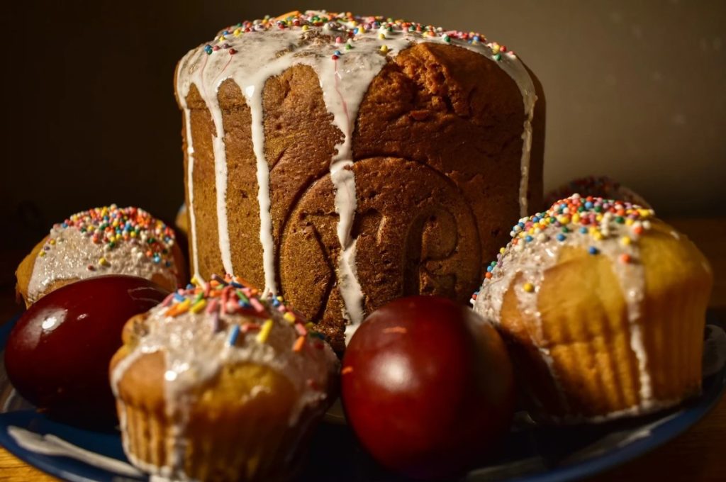 Хлебопекарни Подмосковья к Пасхе выпекут 300 тонн куличей