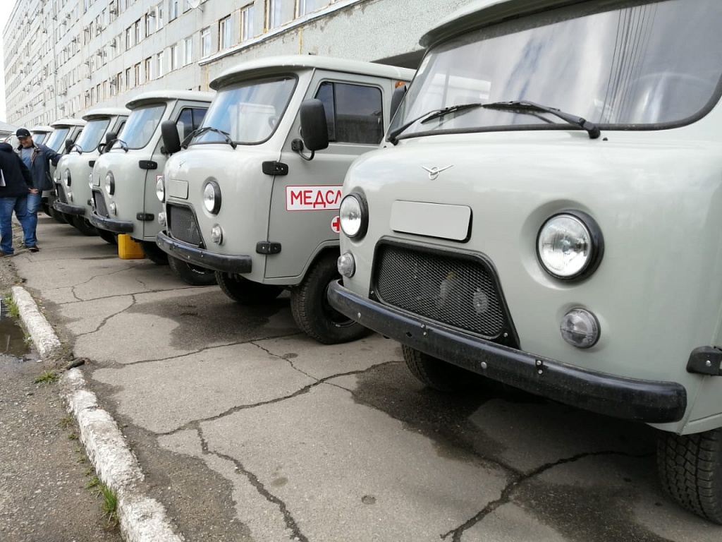 В Амурской области больницы получат 20 новых автомобилей
