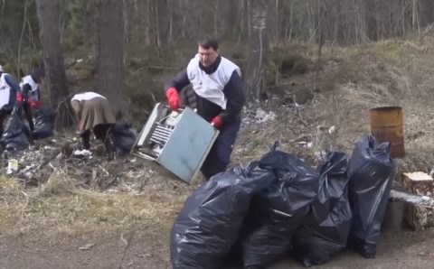 В поселке Капеасалми расчистили многолетнюю свалку