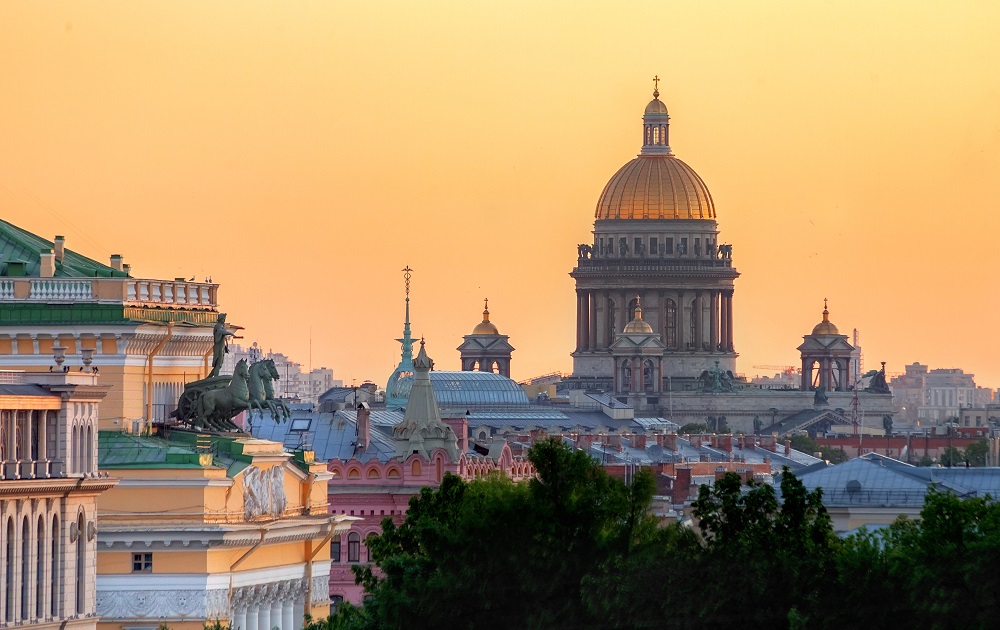 «Родина» предложила отказаться от многоэтажных «человейников» в Петербурге
