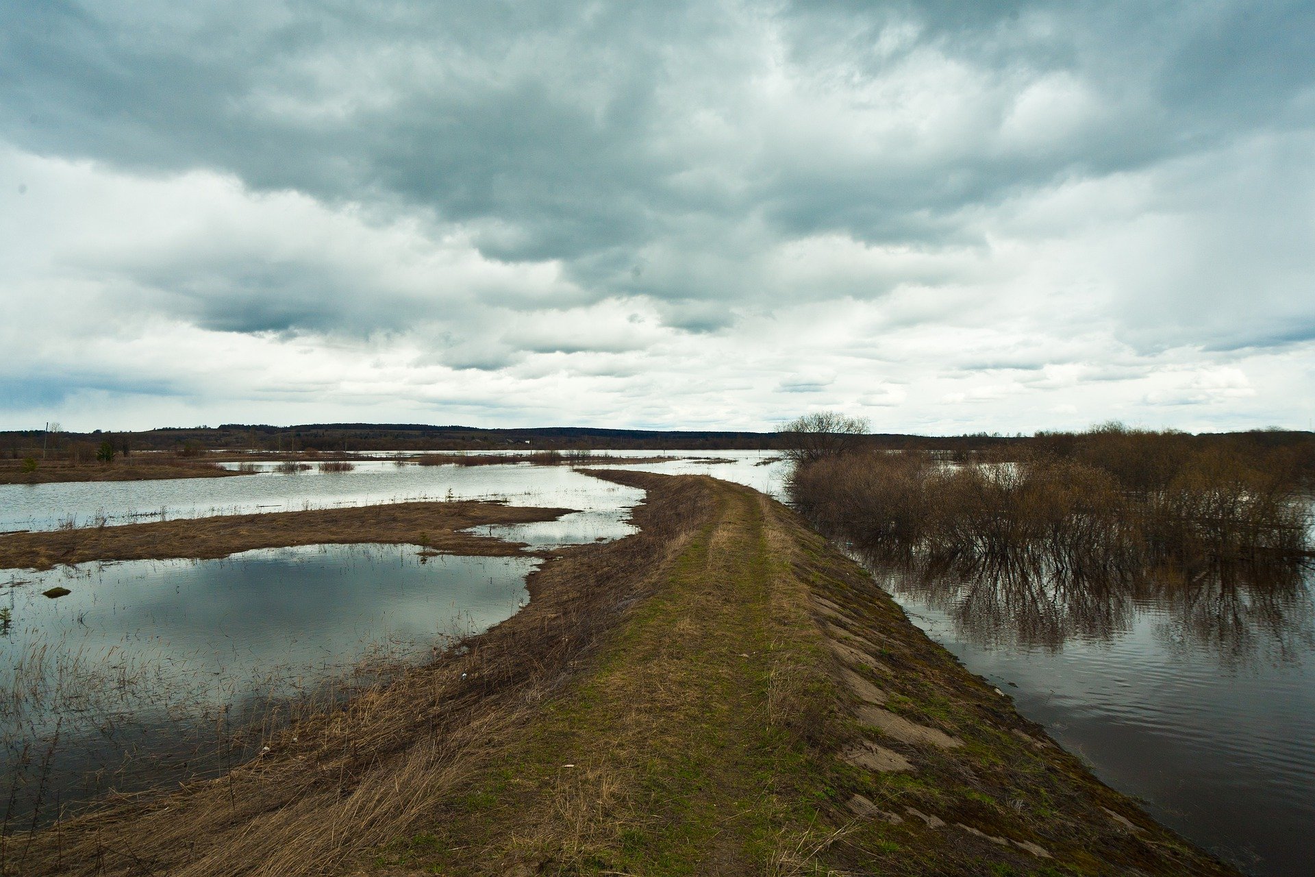 В Хабаровском крае подтопленными оказались почти 70 домов
