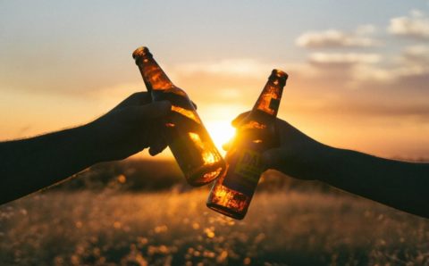 «Сенсаций.нет» разоблачили фейк о полезных свойствах алкоголя