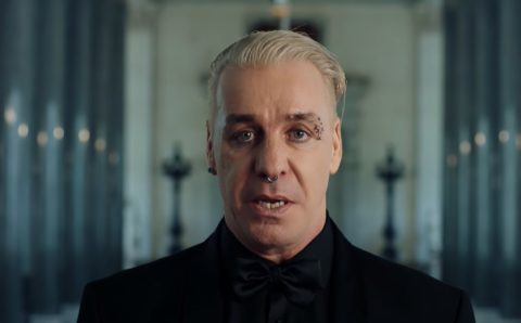 Лидер Rammstein Тилль Линдеманн выпустил клип снятый в Эрмитаже