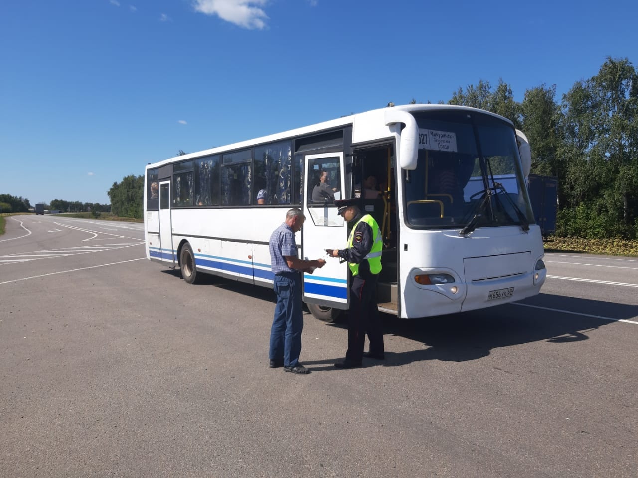 Тамбовские автоинспекторы начнут массово проверять водителей автобусов
