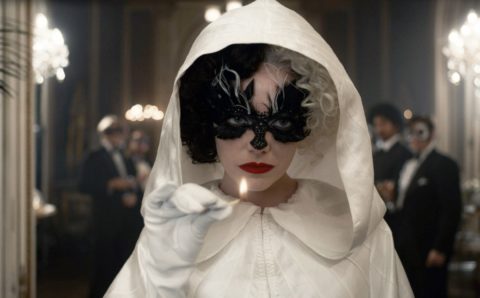 Стоит ли идти в кинотеатр на фильм «Круэлла»?