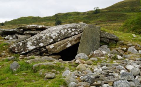 Тувинские археологи нашли уникальные каменные стелы