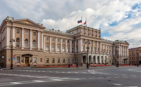 Политолог объяснил почему петербургскому ЗакСу необходимо обновление