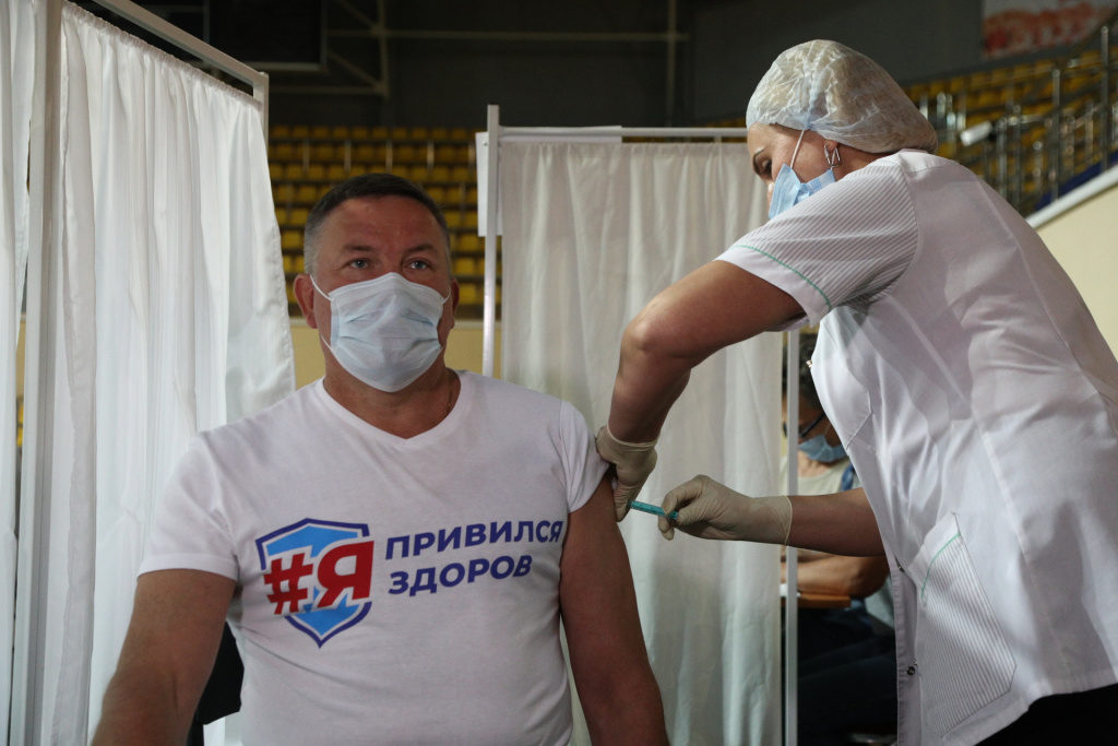 Повторная вакцинация началась на территории Вологодской области