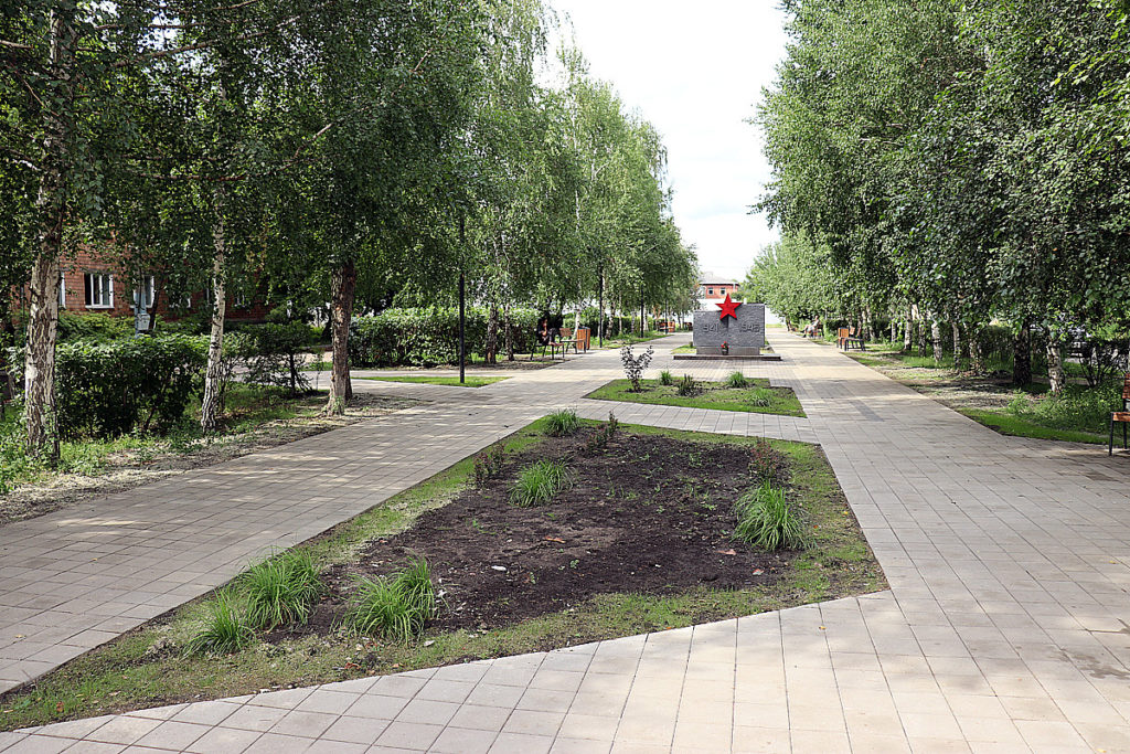 В Красноярске обновили сквер Ярцевский