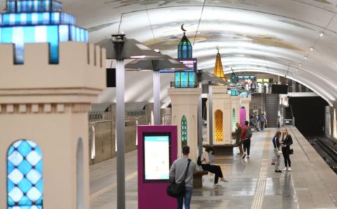 На станциях метро в Казани появилось художественное освещение