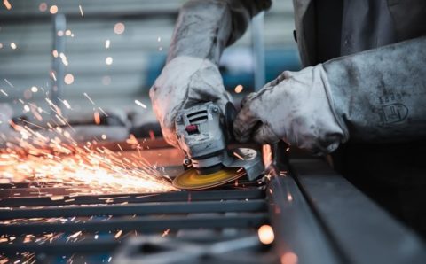 Челябинский комбинат выплавил 300-миллионную тонну стали