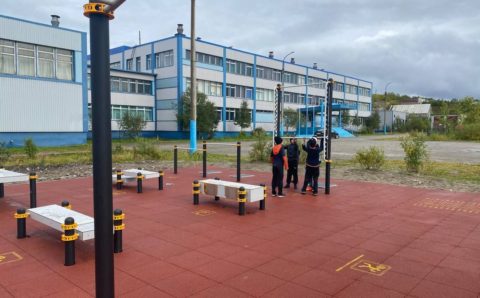 Современную спортивную площадку открыли в Полярном