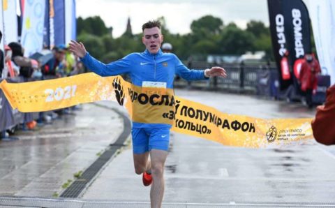 Полумарафон «Фармэко – Бегом по Золотому кольцу» прошел в Ярославской области