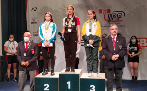 Приморские спортсменки завоевали 7 медалей чемпионата мира по пауэрлифтингу