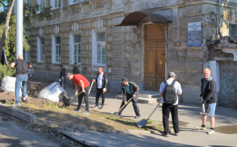 Улицу Фрунзе в Таганроге убрали после реконструкции трамвайной сети