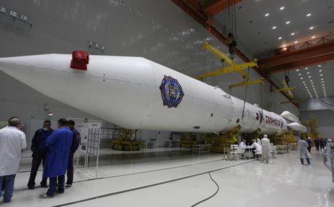 Ракету-носитель «Протон-М» доставили на Байконур