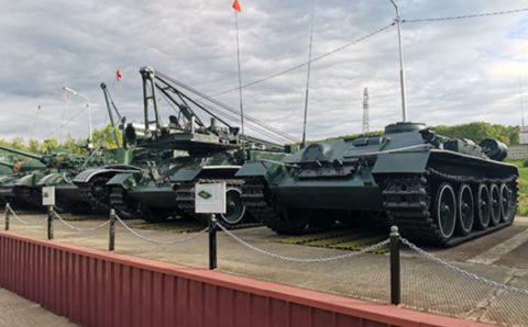 Легендарные танки восстановили в Приморье накануне Дня танкиста
