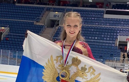 Александра Трусова выиграла турнир по фигурному катанию в США