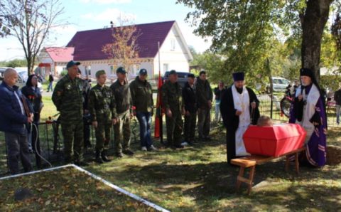 Церемония перезахоронения советских воинов прошла в Калужской области