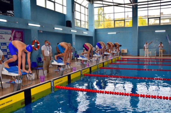 Ленинградские пловцы поставили рекорд по числу медалей