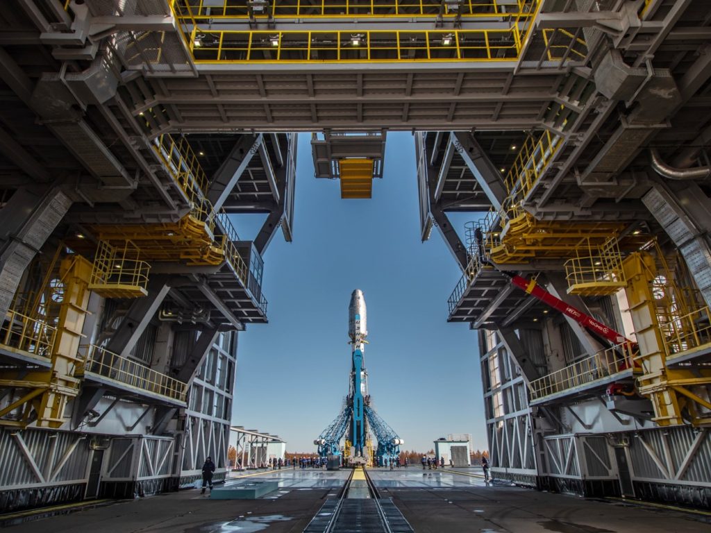 Ракета-носитель «‎Союз-2.1б» готовится к запуску на космодроме Восточный