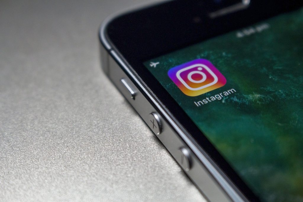 Instagram обновит функции публикации фото
