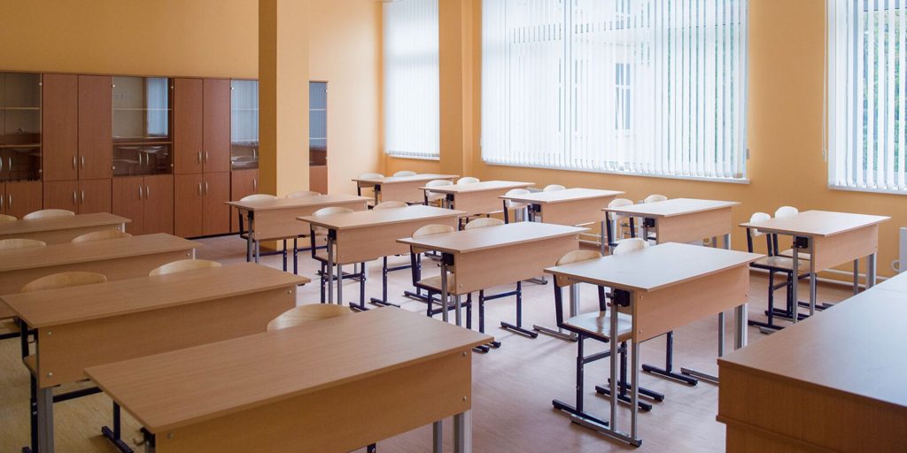 МВД: несовершеннолетний в школе под Пермью выстрелил в стену и потолок