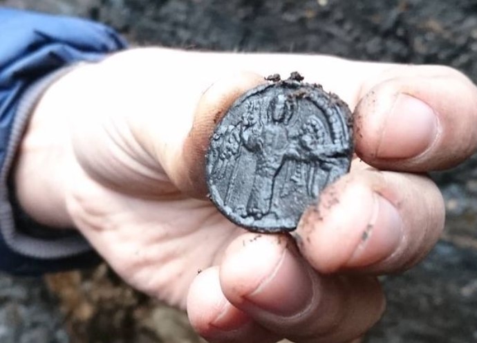 Княжескую печать конца XI века нашли при раскопках в Пскове