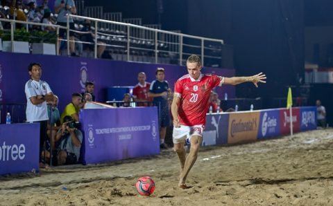 Сборная России по пляжному футболу одержала победу над Парагваем