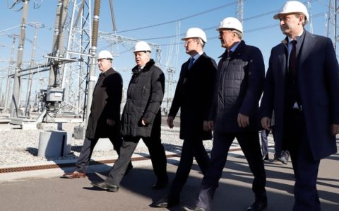 Вице-премьер Александр Новак запустил мощную подстанцию в Северной Осетии