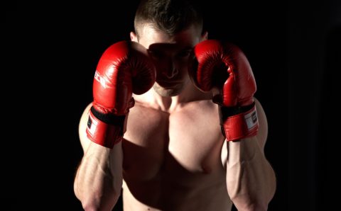Пять боксеров из РФ прошли в полуфинал чемпионата мира